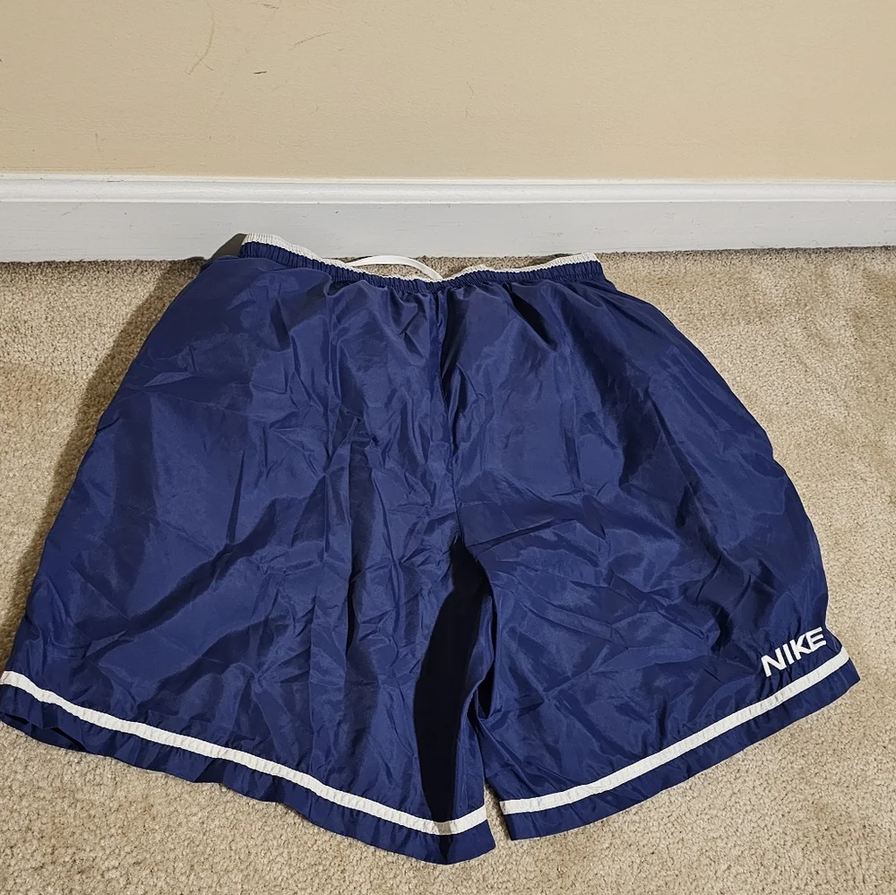 Vtg Y2K Nike Swim Trunks Men’s XL Navy Blue Spellout Logo Mesh Lined Pockets‎